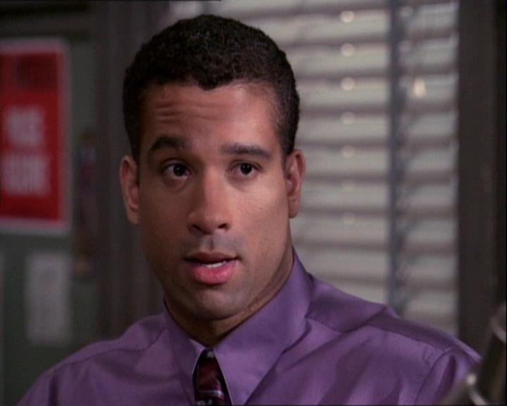 Charmed-Online-dot-net_121LoveHurts0482.jpg Charmed-Online-dot-net_121LoveHurts0482.jpg