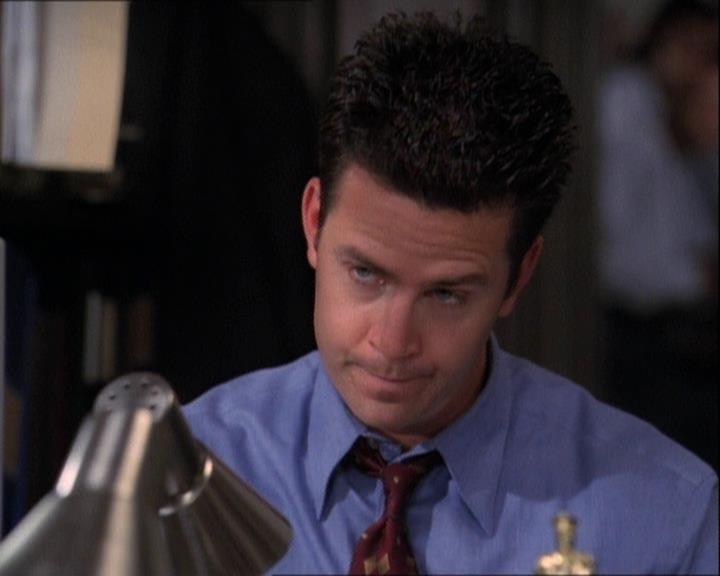 Charmed-Online-dot-net_121LoveHurts0485.jpg Charmed-Online-dot-net_121LoveHurts0485.jpg