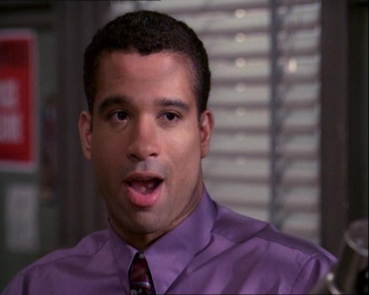 Charmed-Online-dot-net_121LoveHurts0486.jpg Charmed-Online-dot-net_121LoveHurts0486.jpg