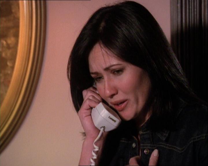 Charmed-Online-dot-net_121LoveHurts0508.jpg Charmed-Online-dot-net_121LoveHurts0508.jpg