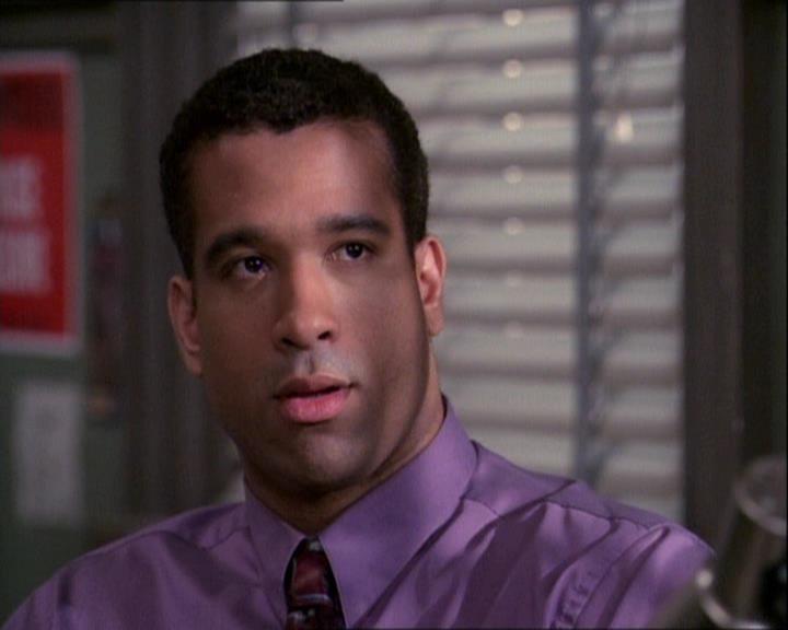 Charmed-Online-dot-net_121LoveHurts0521.jpg Charmed-Online-dot-net_121LoveHurts0521.jpg