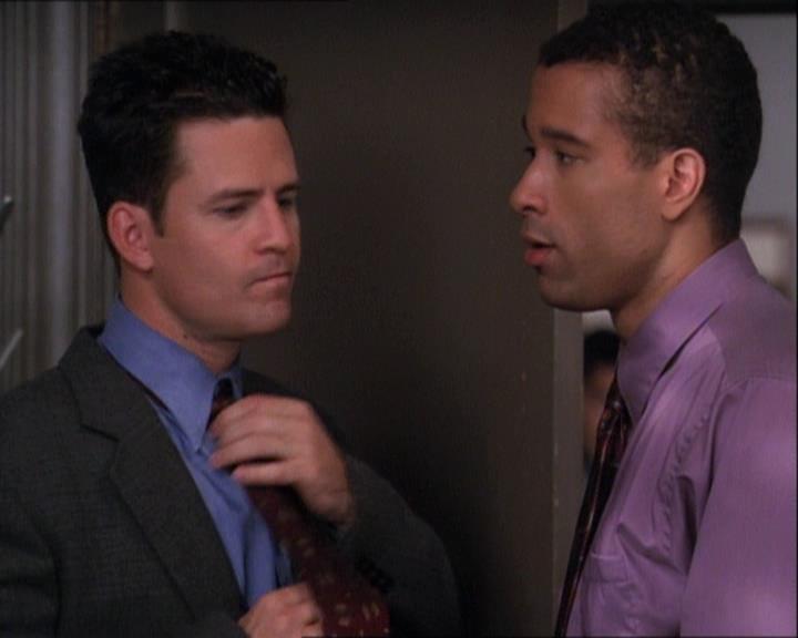 Charmed-Online-dot-net_121LoveHurts0536.jpg Charmed-Online-dot-net_121LoveHurts0536.jpg