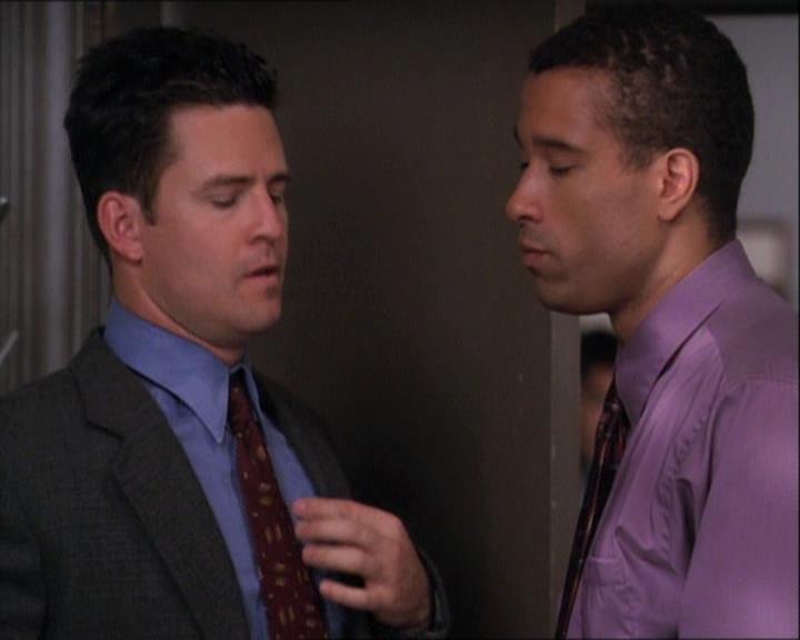 Charmed-Online-dot-net_121LoveHurts0537.jpg Charmed-Online-dot-net_121LoveHurts0537.jpg