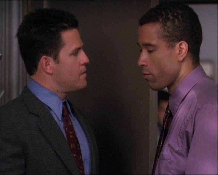 Charmed-Online-dot-net_121LoveHurts0538.jpg Charmed-Online-dot-net_121LoveHurts0538.jpg