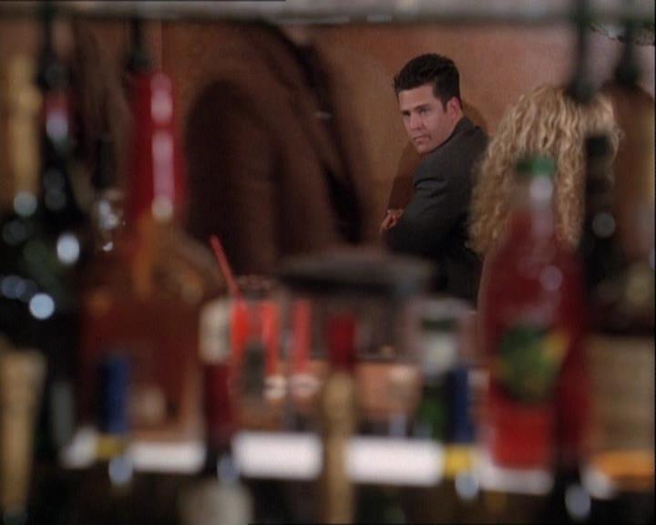 Charmed-Online-dot-net_121LoveHurts0552.jpg Charmed-Online-dot-net_121LoveHurts0552.jpg