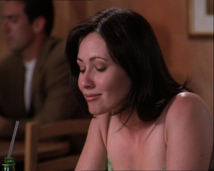 Charmed-Online-dot-net_121LoveHurts0609.jpg Charmed-Online-dot-net_121LoveHurts0609.jpg