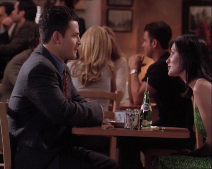 Charmed-Online-dot-net_121LoveHurts0614.jpg Charmed-Online-dot-net_121LoveHurts0614.jpg