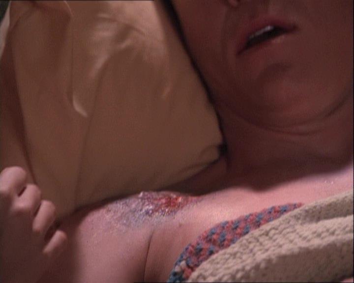 Charmed-Online-dot-net_121LoveHurts0706.jpg Charmed-Online-dot-net_121LoveHurts0706.jpg