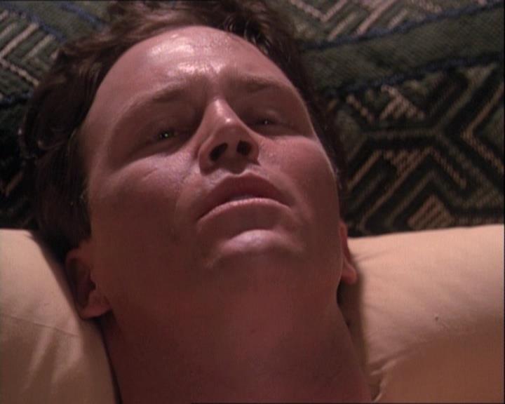 Charmed-Online-dot-net_121LoveHurts0756.jpg Charmed-Online-dot-net_121LoveHurts0756.jpg