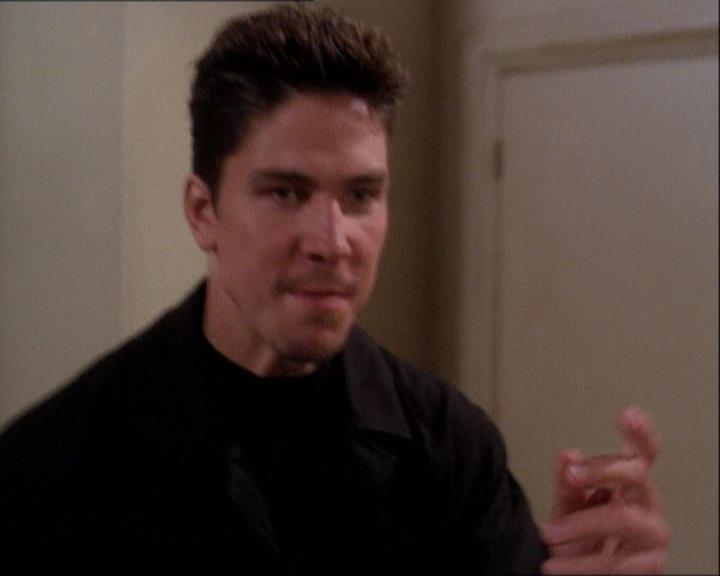 Charmed-Online-dot-net_121LoveHurts0921.jpg Charmed-Online-dot-net_121LoveHurts0921.jpg