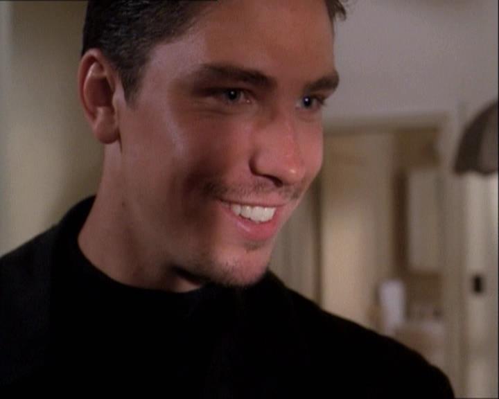 Charmed-Online-dot-net_121LoveHurts0934.jpg Charmed-Online-dot-net_121LoveHurts0934.jpg