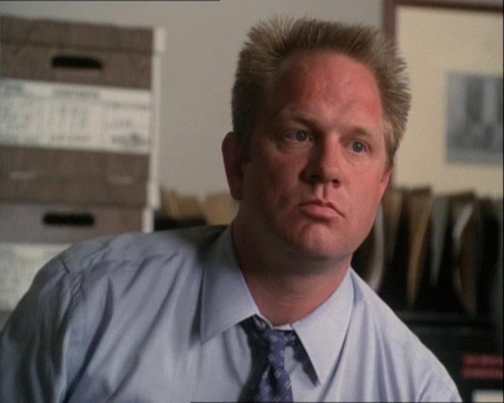 Charmed-Online-dot-net_121LoveHurts1235.jpg Charmed-Online-dot-net_121LoveHurts1235.jpg