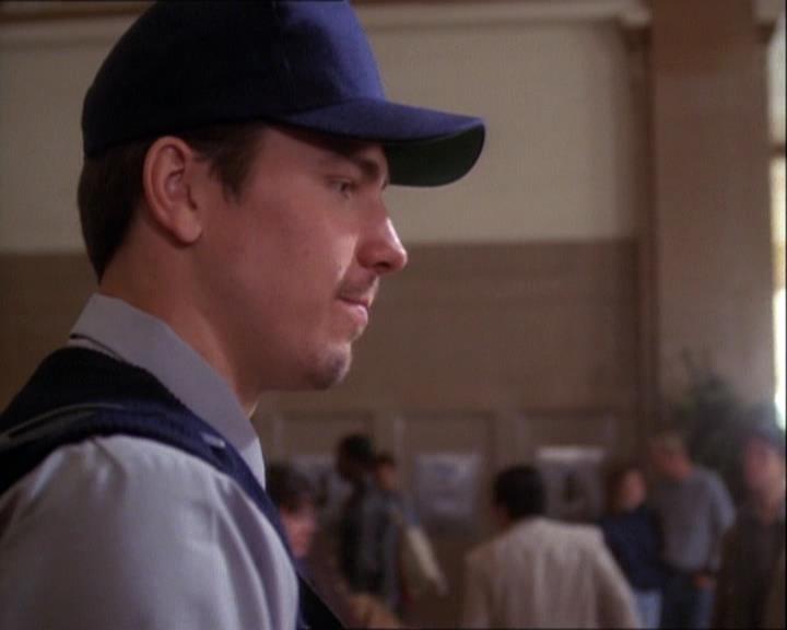 Charmed-Online-dot-net_121LoveHurts1272.jpg Charmed-Online-dot-net_121LoveHurts1272.jpg