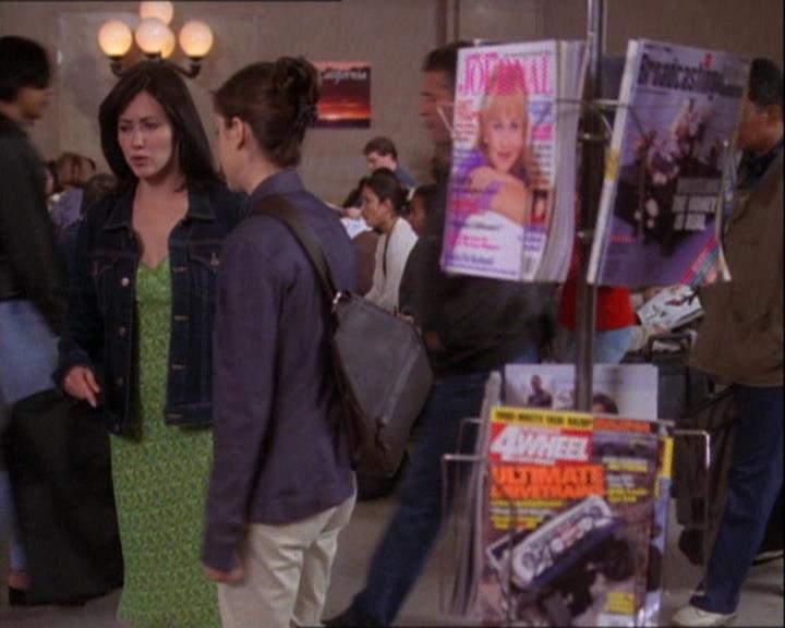 Charmed-Online-dot-net_121LoveHurts1299.jpg Charmed-Online-dot-net_121LoveHurts1299.jpg