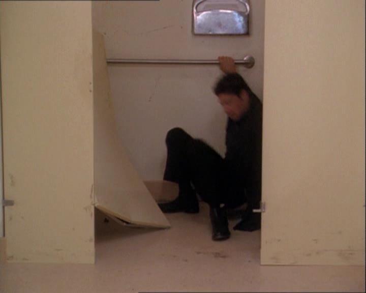 Charmed-Online-dot-net_121LoveHurts1420.jpg Charmed-Online-dot-net_121LoveHurts1420.jpg