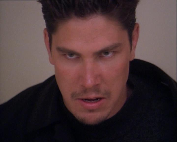 Charmed-Online-dot-net_121LoveHurts1424.jpg Charmed-Online-dot-net_121LoveHurts1424.jpg