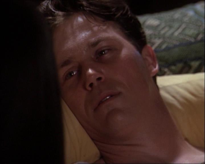 Charmed-Online-dot-net_121LoveHurts1463.jpg Charmed-Online-dot-net_121LoveHurts1463.jpg