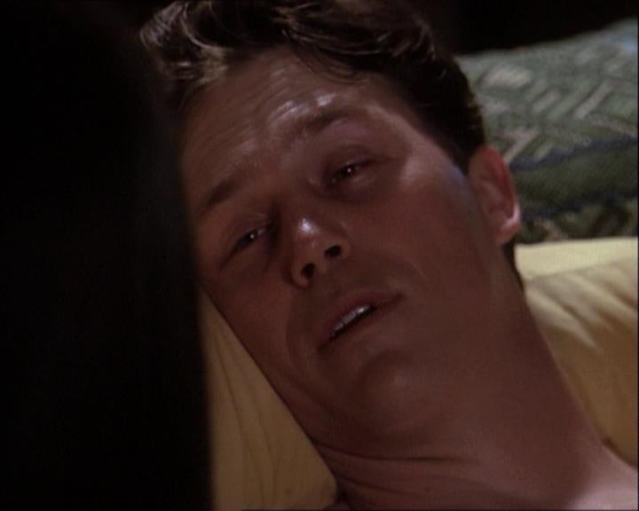 Charmed-Online-dot-net_121LoveHurts1465.jpg Charmed-Online-dot-net_121LoveHurts1465.jpg