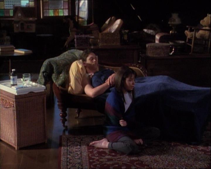 Charmed-Online-dot-net_121LoveHurts1520.jpg Charmed-Online-dot-net_121LoveHurts1520.jpg