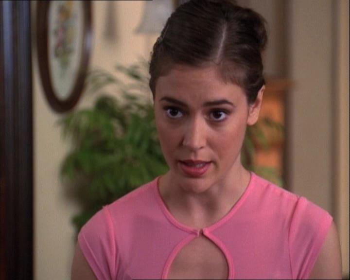 Charmed-Online-dot-net_121LoveHurts1553.jpg Charmed-Online-dot-net_121LoveHurts1553.jpg