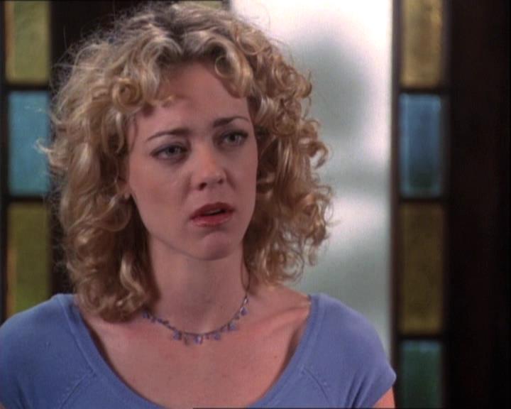 Charmed-Online-dot-net_121LoveHurts1559.jpg Charmed-Online-dot-net_121LoveHurts1559.jpg