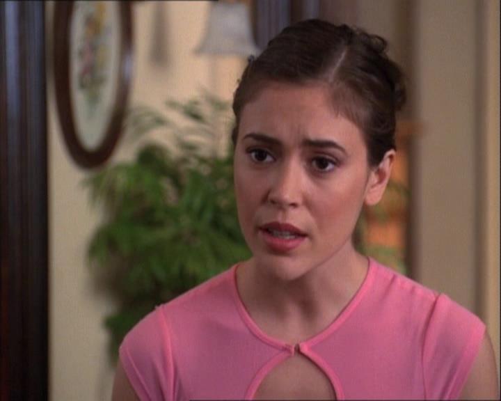 Charmed-Online-dot-net_121LoveHurts1560.jpg Charmed-Online-dot-net_121LoveHurts1560.jpg