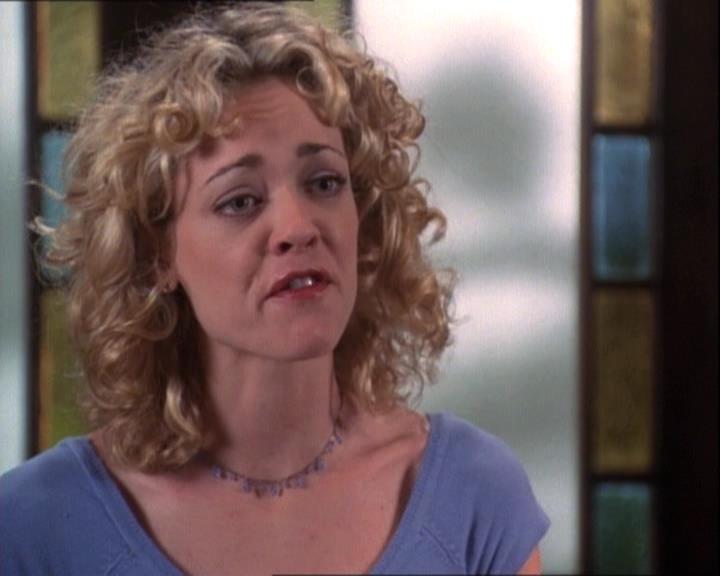 Charmed-Online-dot-net_121LoveHurts1563.jpg Charmed-Online-dot-net_121LoveHurts1563.jpg