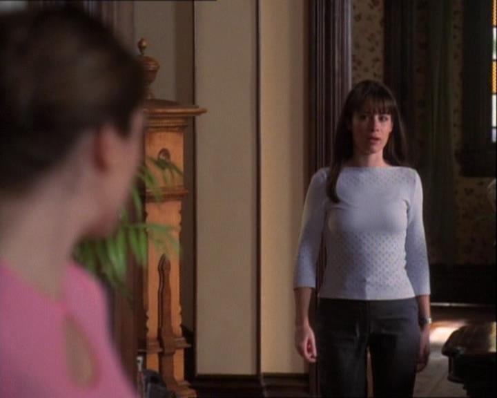 Charmed-Online-dot-net_121LoveHurts1574.jpg Charmed-Online-dot-net_121LoveHurts1574.jpg