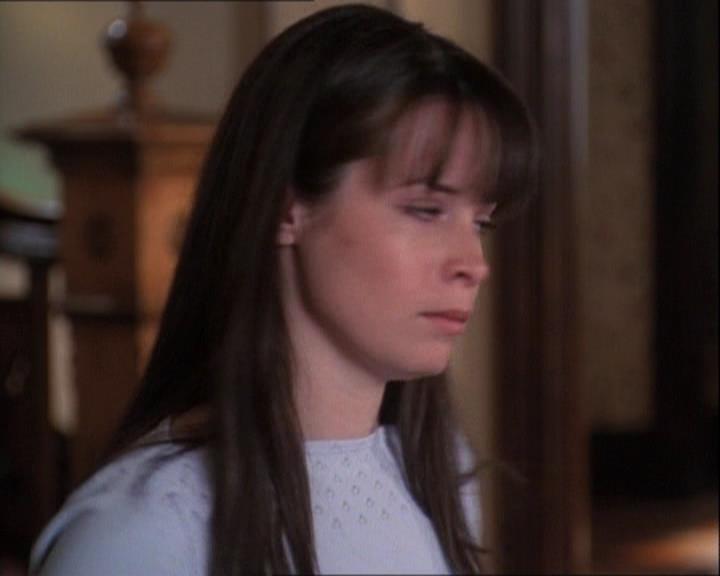 Charmed-Online-dot-net_121LoveHurts1585.jpg Charmed-Online-dot-net_121LoveHurts1585.jpg