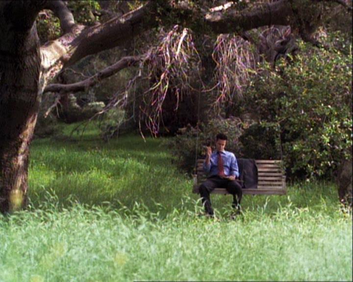 Charmed-Online-dot-net_121LoveHurts1591.jpg Charmed-Online-dot-net_121LoveHurts1591.jpg