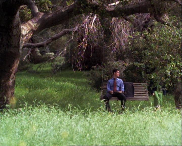 Charmed-Online-dot-net_121LoveHurts1596.jpg Charmed-Online-dot-net_121LoveHurts1596.jpg