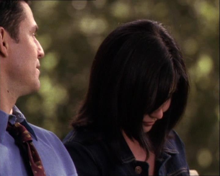 Charmed-Online-dot-net_121LoveHurts1607.jpg Charmed-Online-dot-net_121LoveHurts1607.jpg
