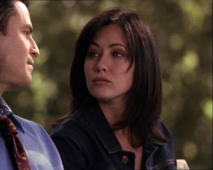 Charmed-Online-dot-net_121LoveHurts1609.jpg Charmed-Online-dot-net_121LoveHurts1609.jpg