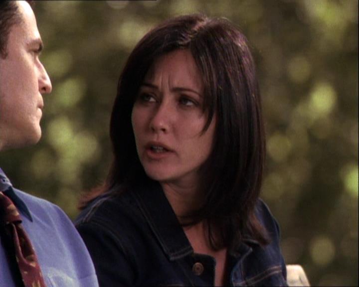 Charmed-Online-dot-net_121LoveHurts1612.jpg Charmed-Online-dot-net_121LoveHurts1612.jpg