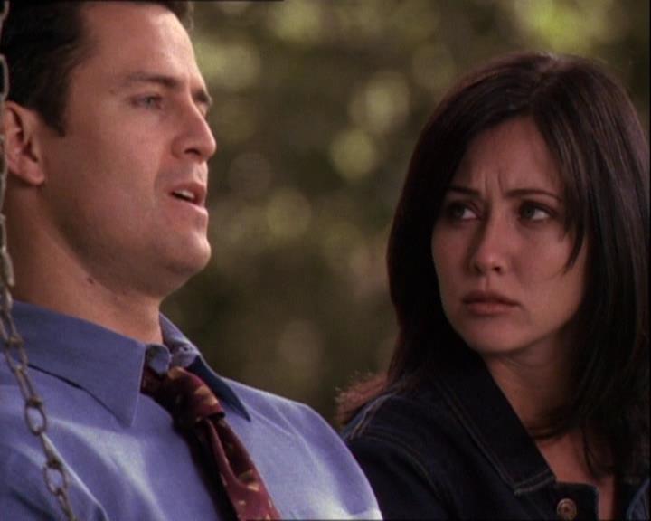 Charmed-Online-dot-net_121LoveHurts1619.jpg Charmed-Online-dot-net_121LoveHurts1619.jpg