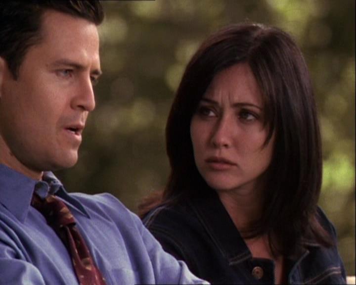 Charmed-Online-dot-net_121LoveHurts1622.jpg Charmed-Online-dot-net_121LoveHurts1622.jpg