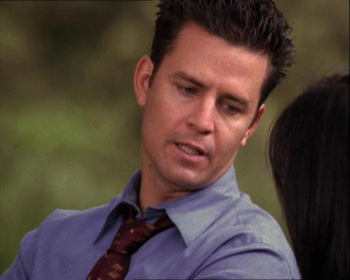 Charmed-Online-dot-net_121LoveHurts1627.jpg Charmed-Online-dot-net_121LoveHurts1627.jpg