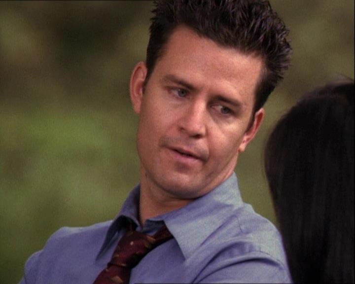 Charmed-Online-dot-net_121LoveHurts1638.jpg Charmed-Online-dot-net_121LoveHurts1638.jpg