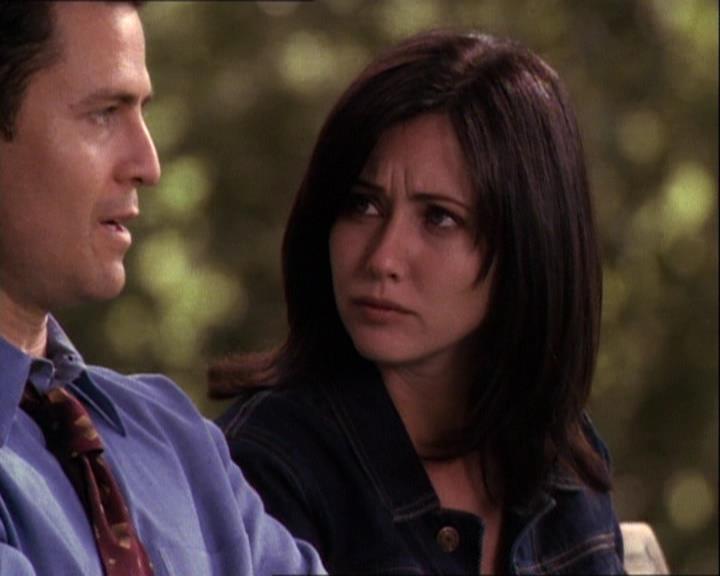 Charmed-Online-dot-net_121LoveHurts1640.jpg Charmed-Online-dot-net_121LoveHurts1640.jpg