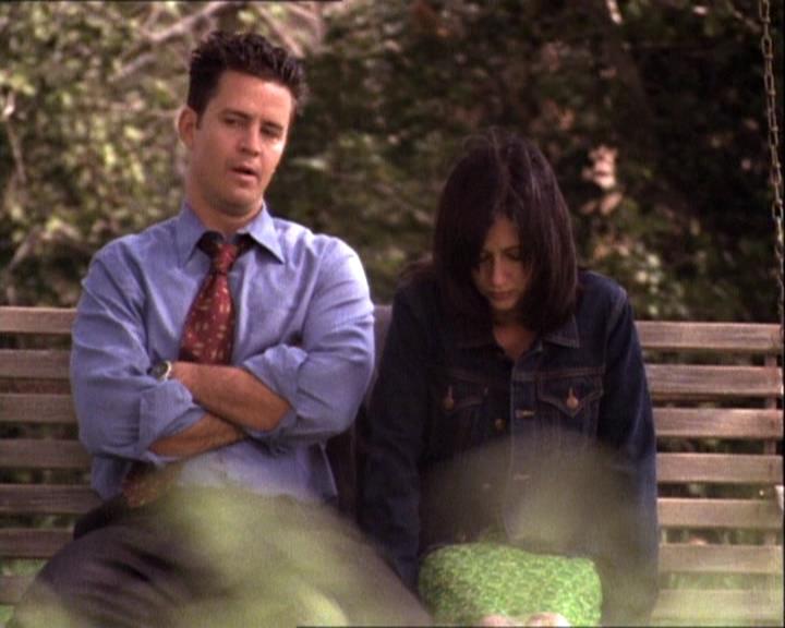 Charmed-Online-dot-net_121LoveHurts1649.jpg Charmed-Online-dot-net_121LoveHurts1649.jpg
