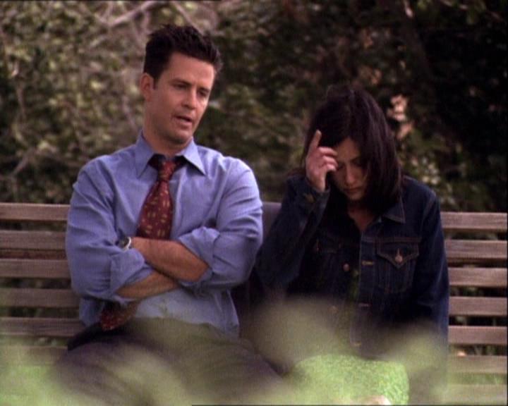 Charmed-Online-dot-net_121LoveHurts1653.jpg Charmed-Online-dot-net_121LoveHurts1653.jpg