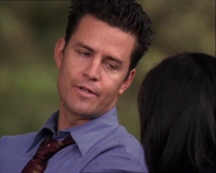 Charmed-Online-dot-net_121LoveHurts1659.jpg Charmed-Online-dot-net_121LoveHurts1659.jpg