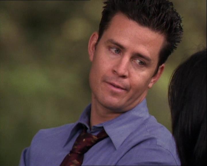 Charmed-Online-dot-net_121LoveHurts1661.jpg Charmed-Online-dot-net_121LoveHurts1661.jpg