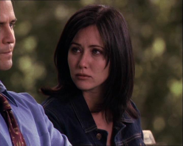 Charmed-Online-dot-net_121LoveHurts1664.jpg Charmed-Online-dot-net_121LoveHurts1664.jpg