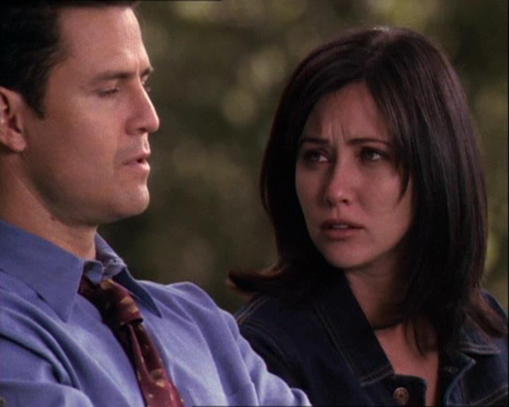 Charmed-Online-dot-net_121LoveHurts1668.jpg Charmed-Online-dot-net_121LoveHurts1668.jpg