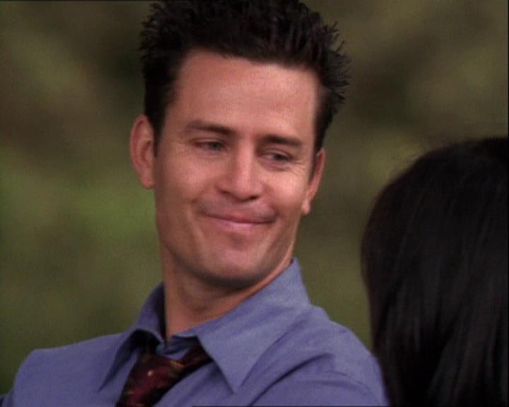 Charmed-Online-dot-net_121LoveHurts1674.jpg Charmed-Online-dot-net_121LoveHurts1674.jpg