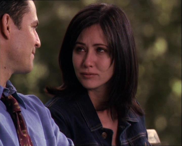 Charmed-Online-dot-net_121LoveHurts1676.jpg Charmed-Online-dot-net_121LoveHurts1676.jpg