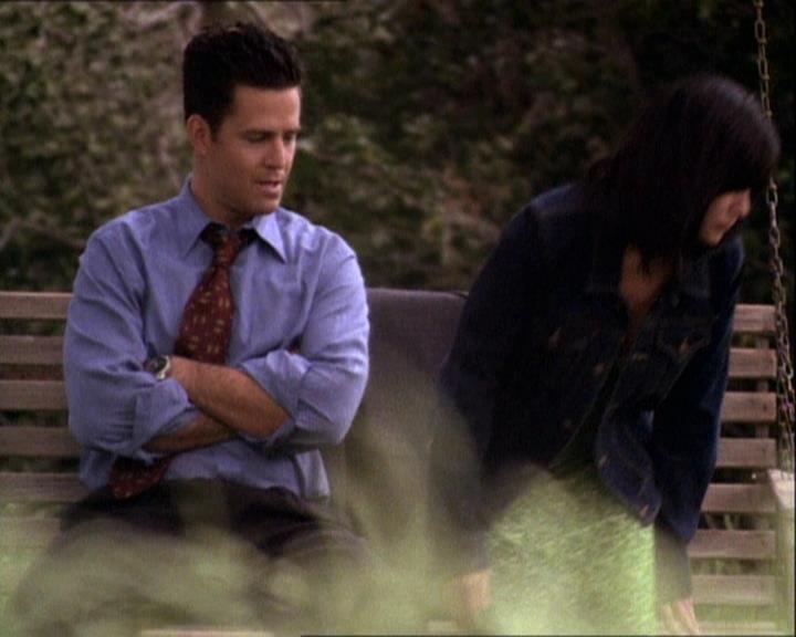 Charmed-Online-dot-net_121LoveHurts1683.jpg Charmed-Online-dot-net_121LoveHurts1683.jpg