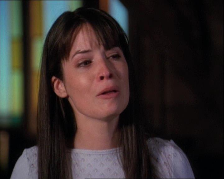 Charmed-Online-dot-net_121LoveHurts1730.jpg Charmed-Online-dot-net_121LoveHurts1730.jpg
