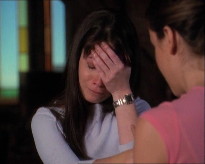 Charmed-Online-dot-net_121LoveHurts1763.jpg Charmed-Online-dot-net_121LoveHurts1763.jpg